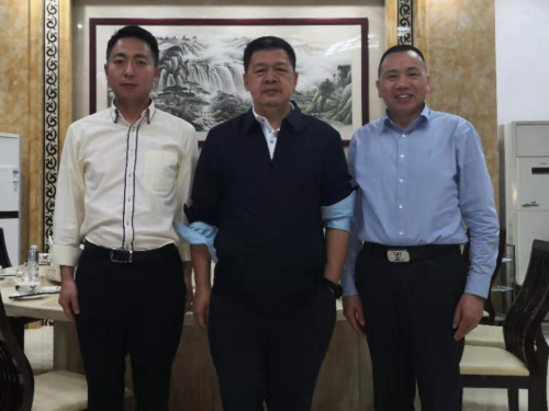 中紀(jì)委國(guó)際合作局郭松江局長(zhǎng)、人民日?qǐng)?bào)社馬海濤副總編親臨新望視察指導(dǎo)